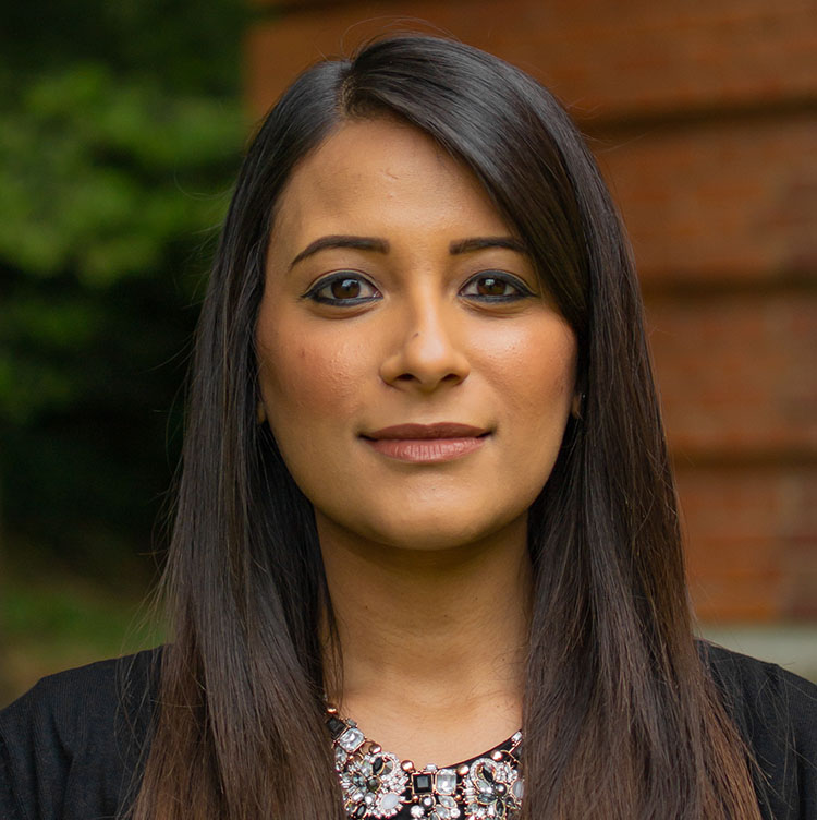 UniKent's tweet photo. Dr Suky Bhamra @Medway_Pharmacy and Prof Michael Heinrich @School_Pharmacy are looking at the impact of the #coronavirus pandemic on the personal well-being and professional practice of community pharmacy teams in the UK - details of how to take part https://t.co/xTWweChdvn https://t.co/IXLPce8952