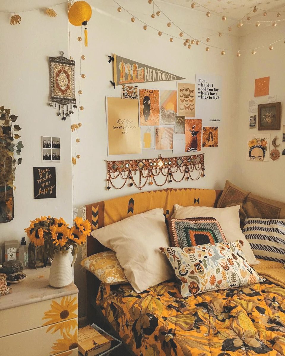LinHoAesthetic's tweet photo. brown x yellow aesthetic 💛💛

#라이관린 #유선호 #laikuanlin #yooseonho #linho #หลินโฮ https://t.co/6hF6QB7Nzn