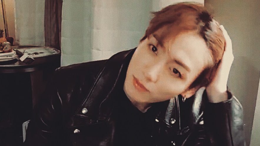 : คนที่อยากได้น้องแทเป็นแฟน

: คนที่ได้เป็นแฟนน้องแท