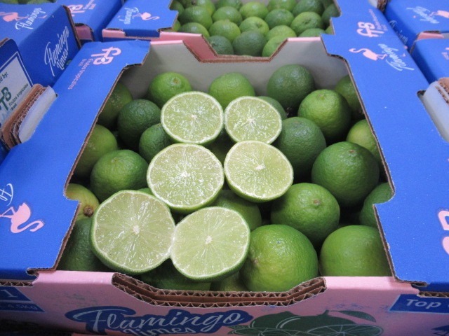 masterfreshuk's tweet photo. Today offers
#freshproduce #farmersmarket #fresh #foodservice #food #market  #localproduce #marketfresh #healthyfood #supportlocal #eatlocal #cheflife #inseasonnow #healthy #fruit #fmcg #organic #longisland #grocerystore #vegetables #bhfyp #fruit #greengrocer #wholesale https://t.co/5nIDn2IloQ