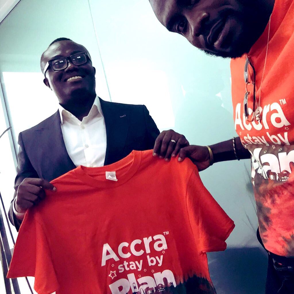 KwamePizii1's tweet photo. GIVEAWAY ALERT 🚨🚨🚨
We are giving away 1 of our #UTAMA #AccraStayByPlan TSHIRTS
To enter:
1. FOLLOW me and @utamaafrica
2. Like and RETWEET
3.Tag 2 friends.
4. This lasts for only 48 hours
#StylePride #Utamaafrica #Giveaway #UTAMA https://t.co/9GQljSzVkM