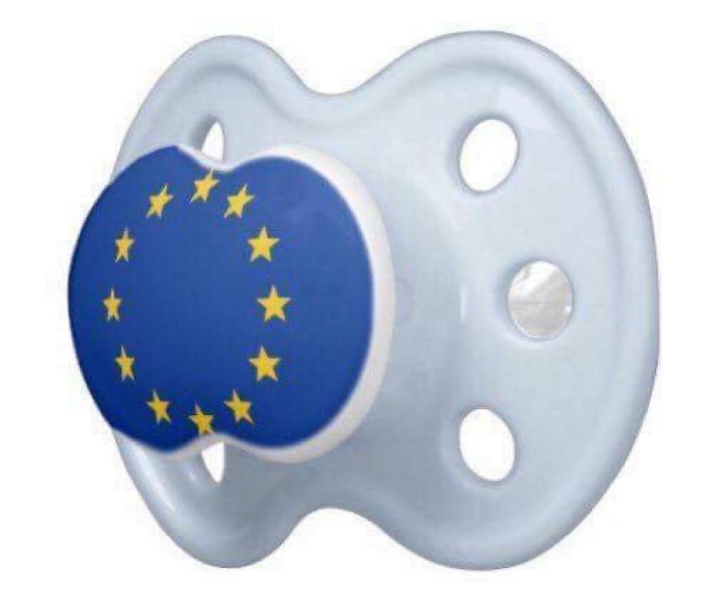 GR19702's tweet photo. @EuroGuido @carolecadwalla https://t.co/M5pAEJf4j3
