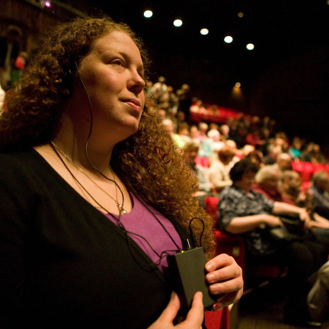 ADIarts's tweet photo. #AccessIntoAction: Calling all theatre venues, makers and companies!
Just a week remains to register for Access into Action: Writing Accessible Introductions with Roz Chalmers on Tuesday 28th July at 11am. To register now while you still can here [Website]:https://t.co/Dc9Ur0wytB https://t.co/M3oFD13xSo