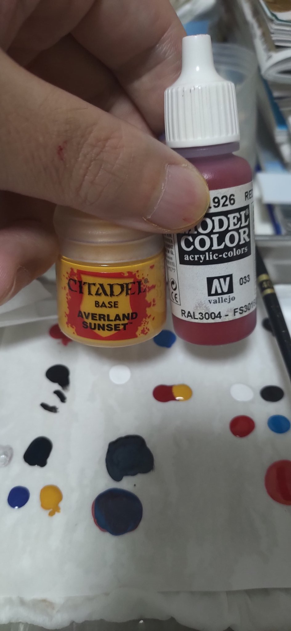 シタデルカラー　ファレホ　まとめ売り シタデルカラーやファレホはどこで買える？秋葉原を巡って探して