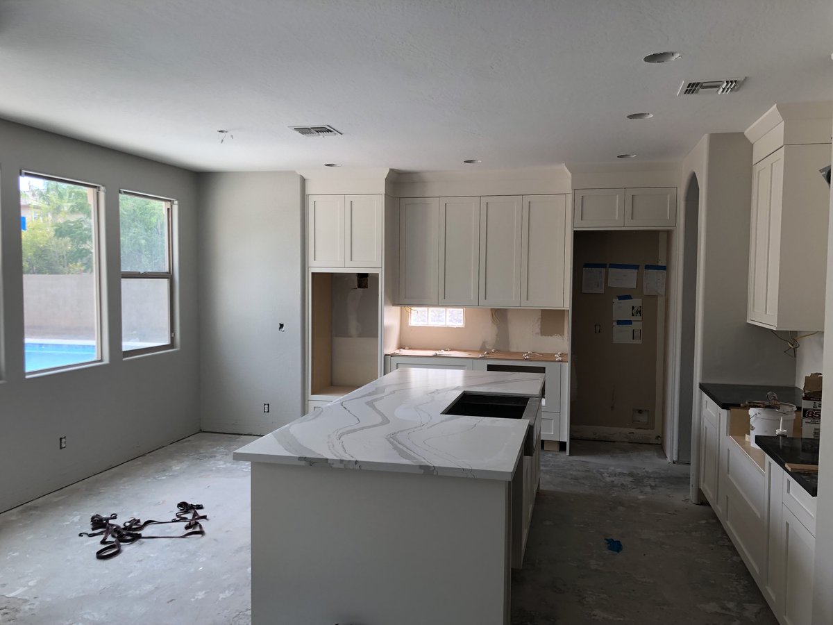 See the crew in action during a recent kitchen remodel in a Gilbert home. 🔨

#kitchenremodel #customhomes #kitchendesign #gilbertaz #azhomes #remodel #kitchen #carpentry #cabinets #island