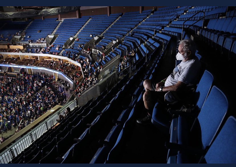 @MHammer187 @raulisodo @oliver_forde @4cats412 @itsJeffTiedrich @Equityisthegoal @realDonaldTrump Dumb donnie didn’t do so well in Tulsa, he couldn’t even fill a third of our BOK arena! And after all his bragging they had to tear down the outdoor stage he’d had them set up for his “overflow” crowd befor he went on stage because he didn’t want the media showing it🤣😂🤣