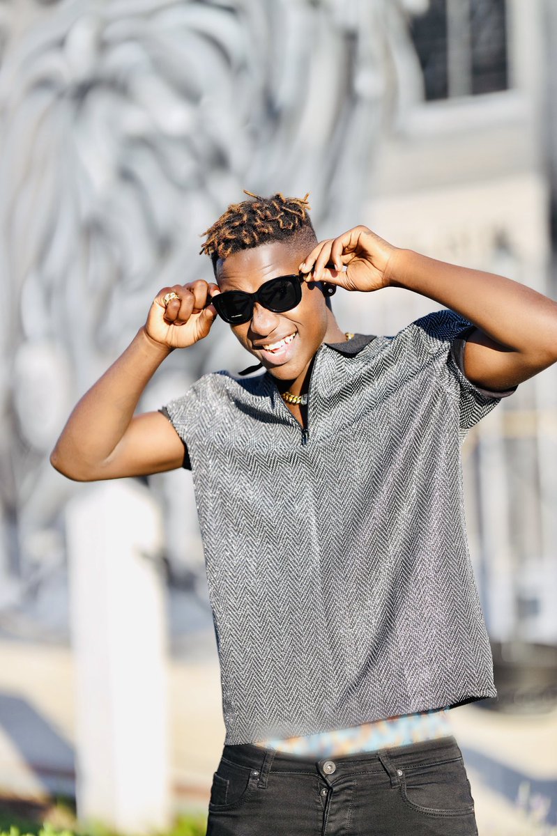 bash_ada_'s tweet image. Happy birthday to me 🎂🎂🎂🍾 #GodIsTheGreatest🙏🏽