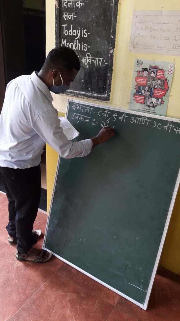 vandana__rao's tweet image. GHS Malkarne is showing the way for others. Using panchayat resources, neighbourhood teachers, home visits to connect with students. #InnovateInsidetheBox #GoaFightsCOVID19 #learningkeepsgoing @Goa_edu @goacm