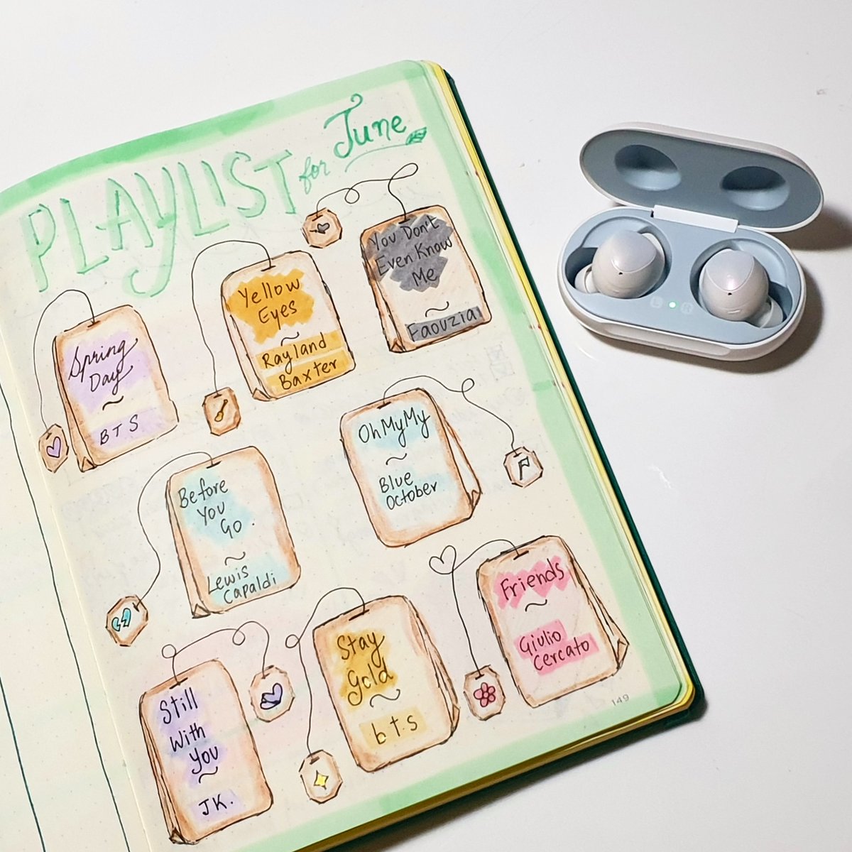 June Playlist ☕
#bulletjournal #bts #faouzia #lewiscapaldi #raylandbaxter #blueOctober #giuliocercato