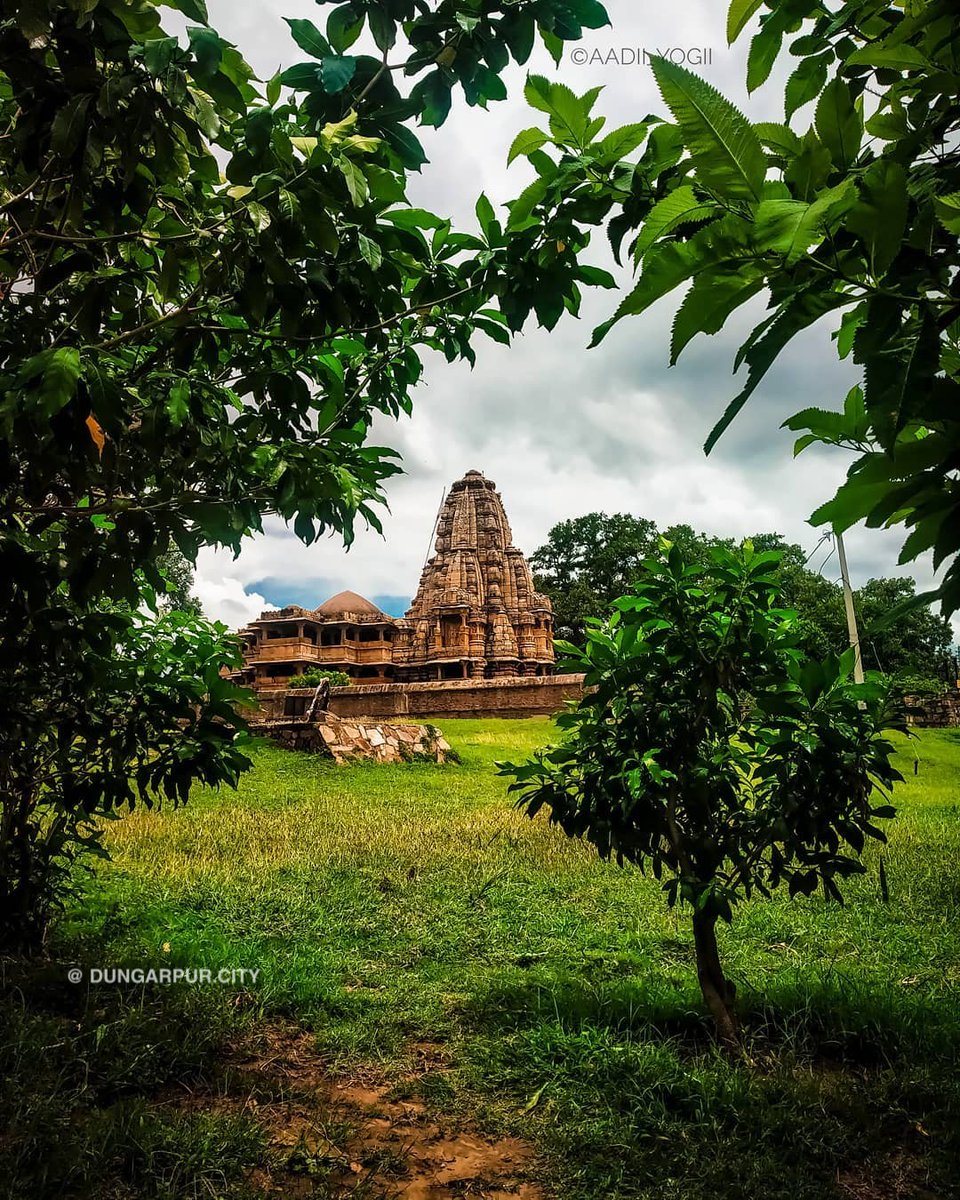 Dungarpur_City's tweet photo. Jai Bholenath 🙏
#dungarpur #devsomnath https://t.co/VzGbiim0gA
