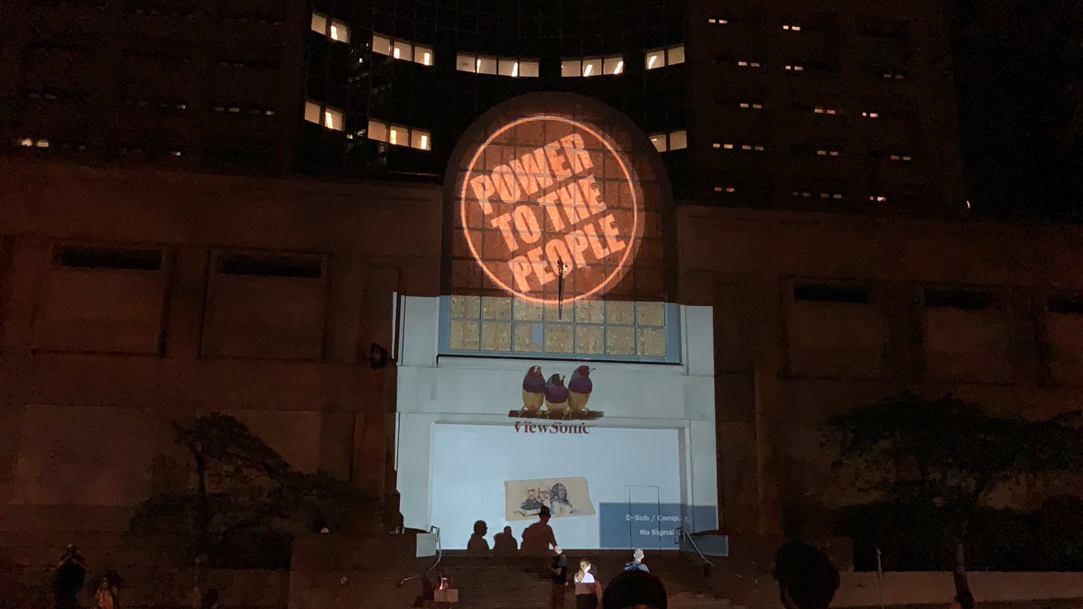 The vast majority of the group has marched off west. PEST is getting ready to project something else. The ViewSonic loading page is currently projected onto the JC and it’s very funny to me.