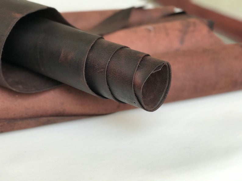 shadowstore2's tweet photo. Leather Brown Oil Pull Up Leather Scrap Leather Pieces Thickness 18mm..!!!

Order Now👉 https://t.co/6pU5sOpR8S https://t.co/dvosnvtWMe