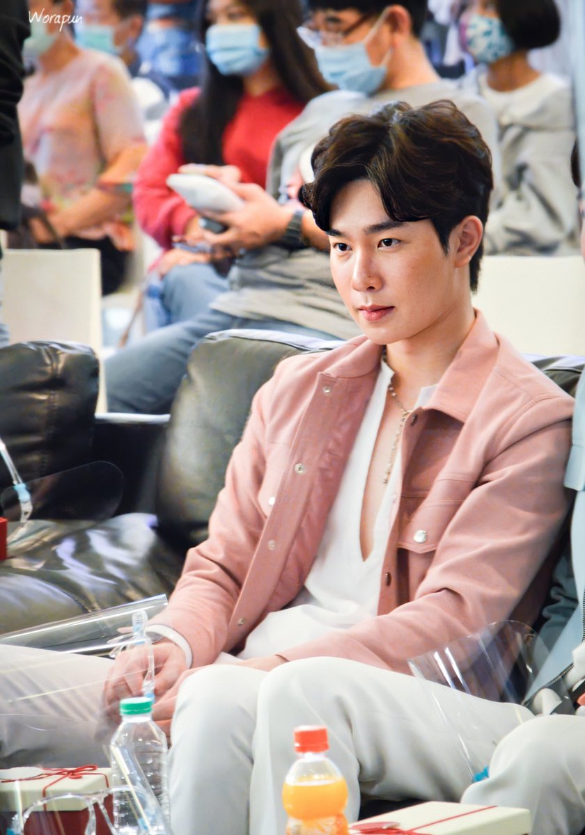 Ploysa011's tweet photo. คิดถึงแล้วววววว #Mynameis_yim #OxyGenerationTH https://t.co/AcVoqTk2Lq
