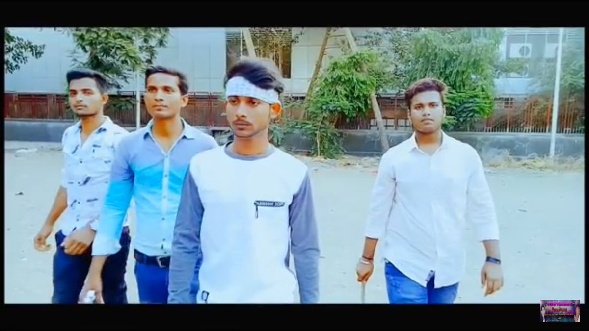 salmanvakilkha1's tweet photo. #salmanvakilkhan #premdiwanavines #fameworld #media #nesw #actor #bollywood https://t.co/xVpgq92jXz