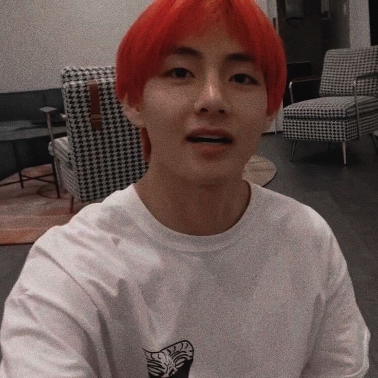 taehyung in red hair𝐚 𝐝 𝐞 𝐯 𝐚 𝐬 𝐭 𝐚 𝐭 𝐢 𝐧 𝐠 𝐭 𝐡 𝐫 𝐞 𝐚 𝐝 ;
