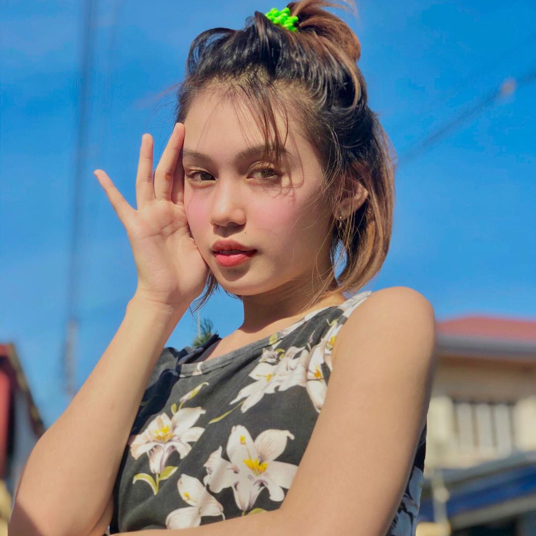 _andisoy's tweet photo. ang blooming naman ni jem 💙☀️ 

*from jem's IG post

#MNL48Jem
#MNL48 || @mnl48official https://t.co/yul8L7WCCX
