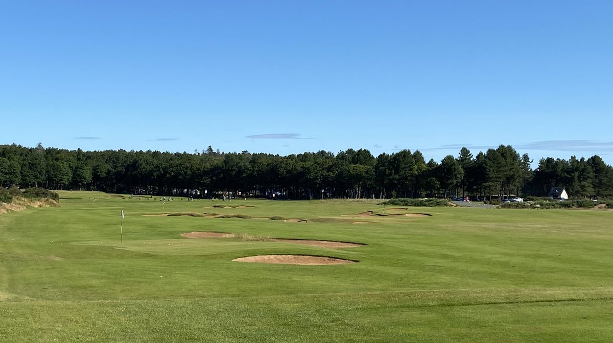 Lovely morning on the range ⁦<a href="/archerfieldgolf/">Archerfield Links</a>⁩ Best facilities in the country. ⁦<a href="/LostArtofGolf/">The Lost Art of Golf</a>⁩
⁦⁩ ⁦<a href="/tpegsgolf/">TPEGS</a>⁩ ⁦<a href="/AndrewColtart/">Andrew Coltart</a>⁩ ⁦<a href="/NCG_com/">National Club Golfer</a>⁩ ⁦@johnhuggan⁩ ⁦<a href="/GolfAustMag/">GolfAustraliaMag</a>⁩ ⁦<a href="/TheTodaysGolfer/">Today's Golfer</a>⁩ ⁦<a href="/MintGreensGolf/">Mint Greens</a>⁩ ⁦