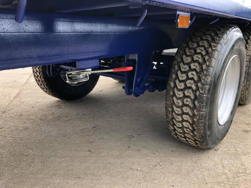 Stainestrailers's tweet photo. Here is our latest bale trailer going out to the customer in sunny Scotland!
If you would like details or prices please call 01805 623255 or go to https://t.co/rKlxx0Ozwn
#trailer #farmers #builttoorder #manufacture #agriculture #bespoketrailers #stainestrailers https://t.co/XDN9zPx3DU