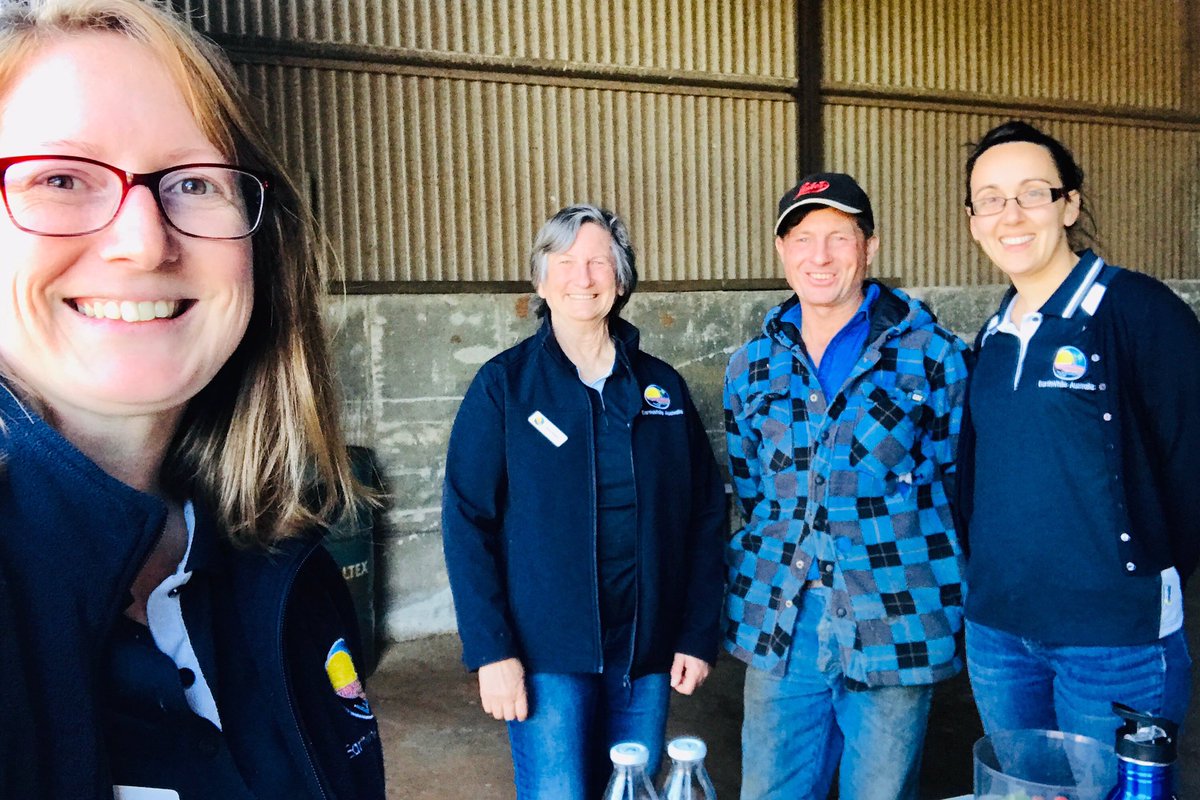 teakhill's tweet photo. An interesting afternoon yesterday getting to discover soil micro critters with @EarthWhileAus https://t.co/mIeqvXnFbM