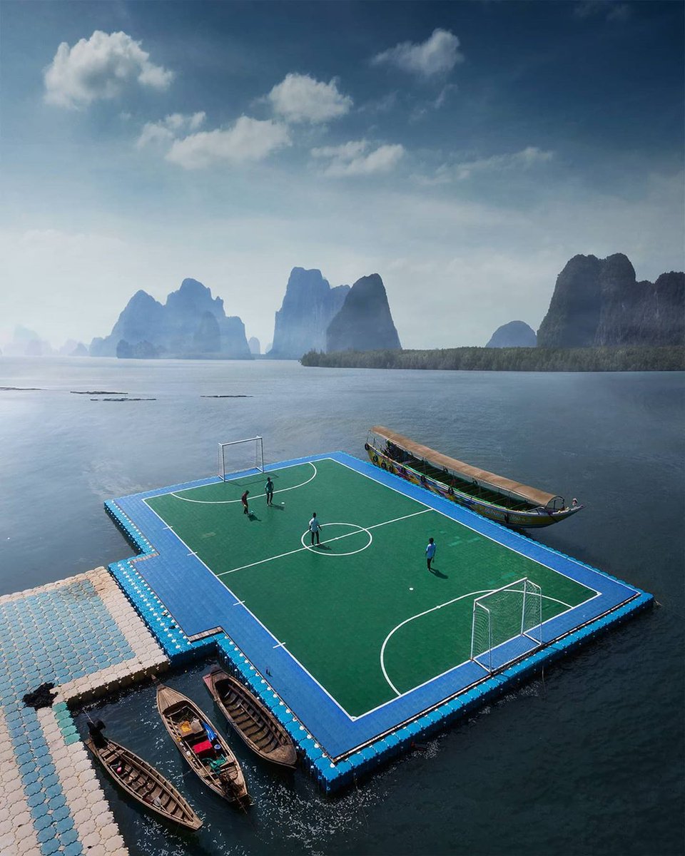 theafcdotcom's tweet photo. When you go on holiday and there's floating football pitch 😍

📍Koh Panyee 🇹🇭 https://t.co/3EzbxaVsn2