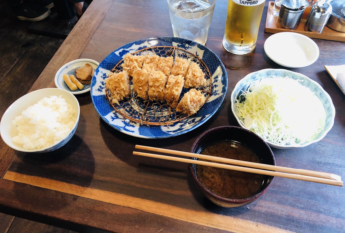 Last minute trip to Yokohama to see a terrible game of rugby - but more than compensated for by insane levels of gluttony for the two days that followed.