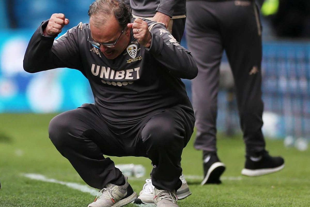THREAD: Happy birthday to  @LUFC legend Marcelo Bielsa who turns 65 today. El Loco has won the  @SkyBetChamp title and guided the Whites to the top division of English football for the first time in 16 years.   #LUFC