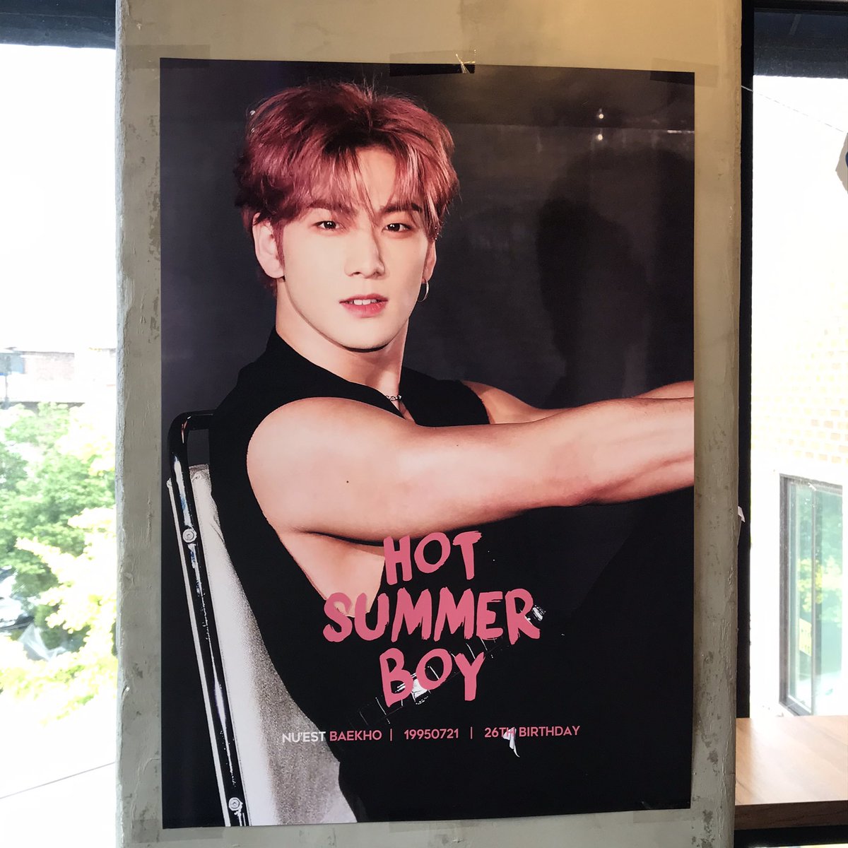 Real_Trueloveu's tweet photo. 4. 앤디스커피 홍대점❤️

동호가 부른 당니가 흘러나오는 앤디스커피!
눈물 훔치며 웃고있는 예쁜 동호 사진찍기😭
동호야 사랑해 생일 축하해❤️

@feelme721 이벤트 감사합니다아🤟💕

#HAPPY_SUMMER_BOY
#동호와_해피_FLEX https://t.co/7BEU0tYpr4