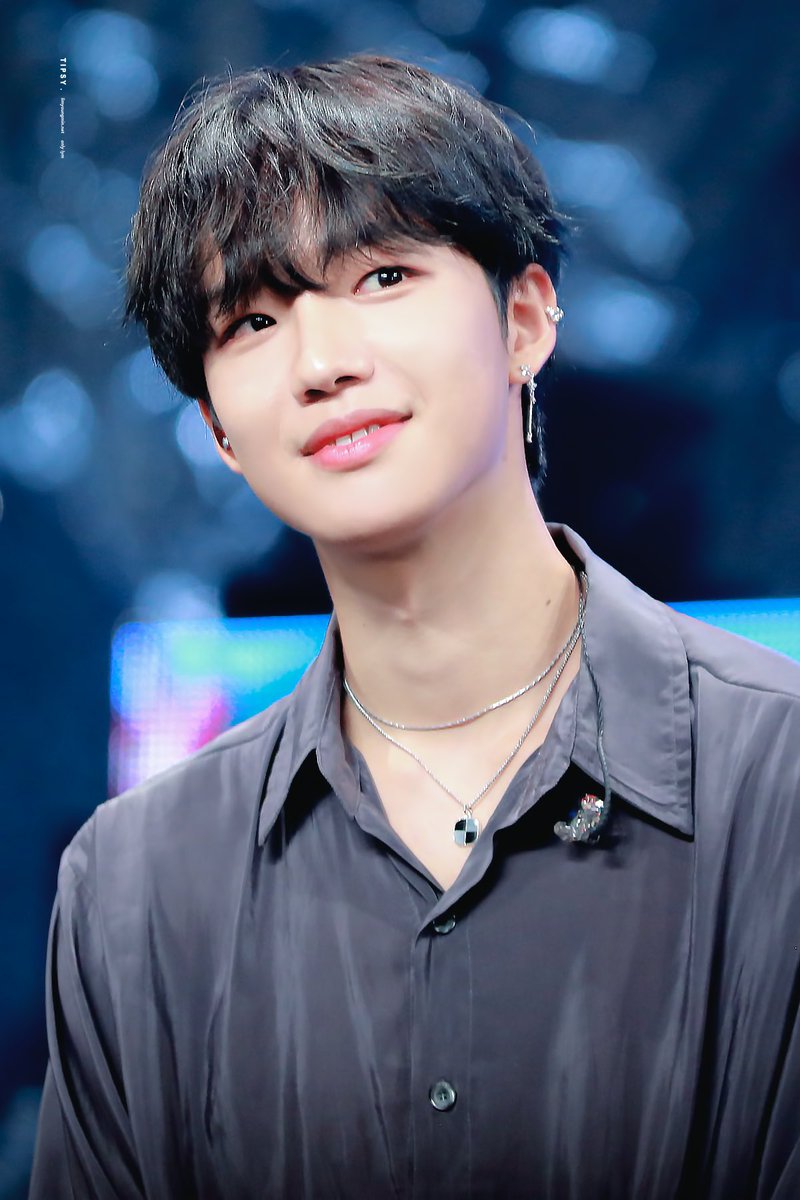 limyoungmin_net's tweet photo. 190721

#임영민 #영민 
#오늘도행복해_영민 https://t.co/xhxbZbkZeC