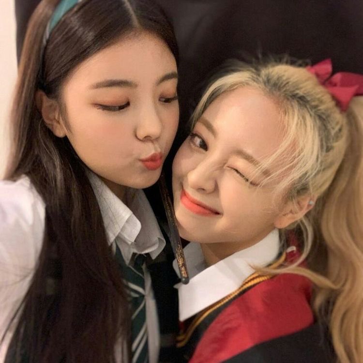 K3ZI4H_'s tweet photo. Happy birthday sa aking pinaka cute and maganda na ate at mami!! I love you so muchhh Enjoy your day!!😘💓 https://t.co/GCeDnz3Vzr