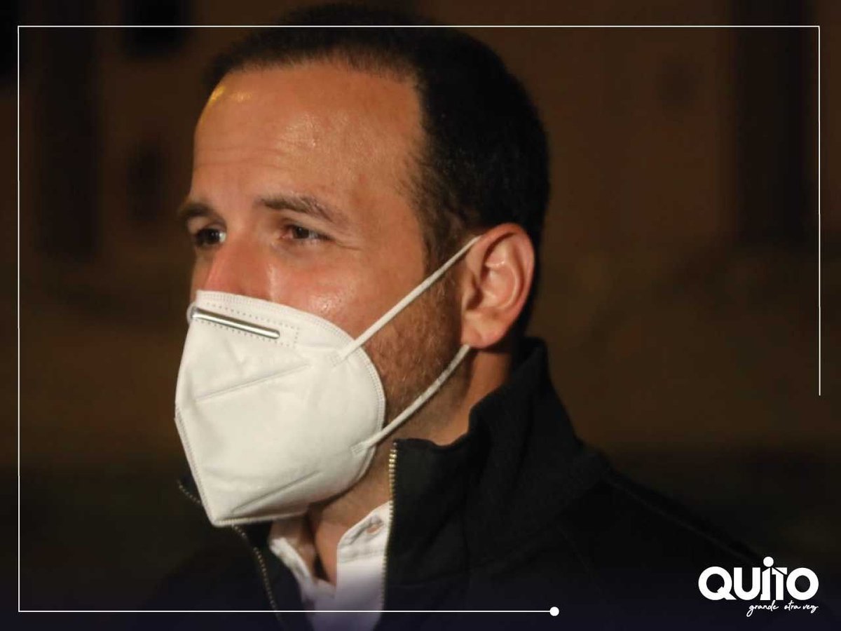 EMGIRSEP's tweet photo. Más de 80 mil medicinas, mascarillas, batas y camas fueron entregadas como donación por la Alcaldía de Guayaquil al Municipio de Quito. Un gesto de solidaridad entre ciudades hermanas para hacer frente al Covid-19. #QuitoContraElCovid19. https://t.co/EmSVQy9zyB