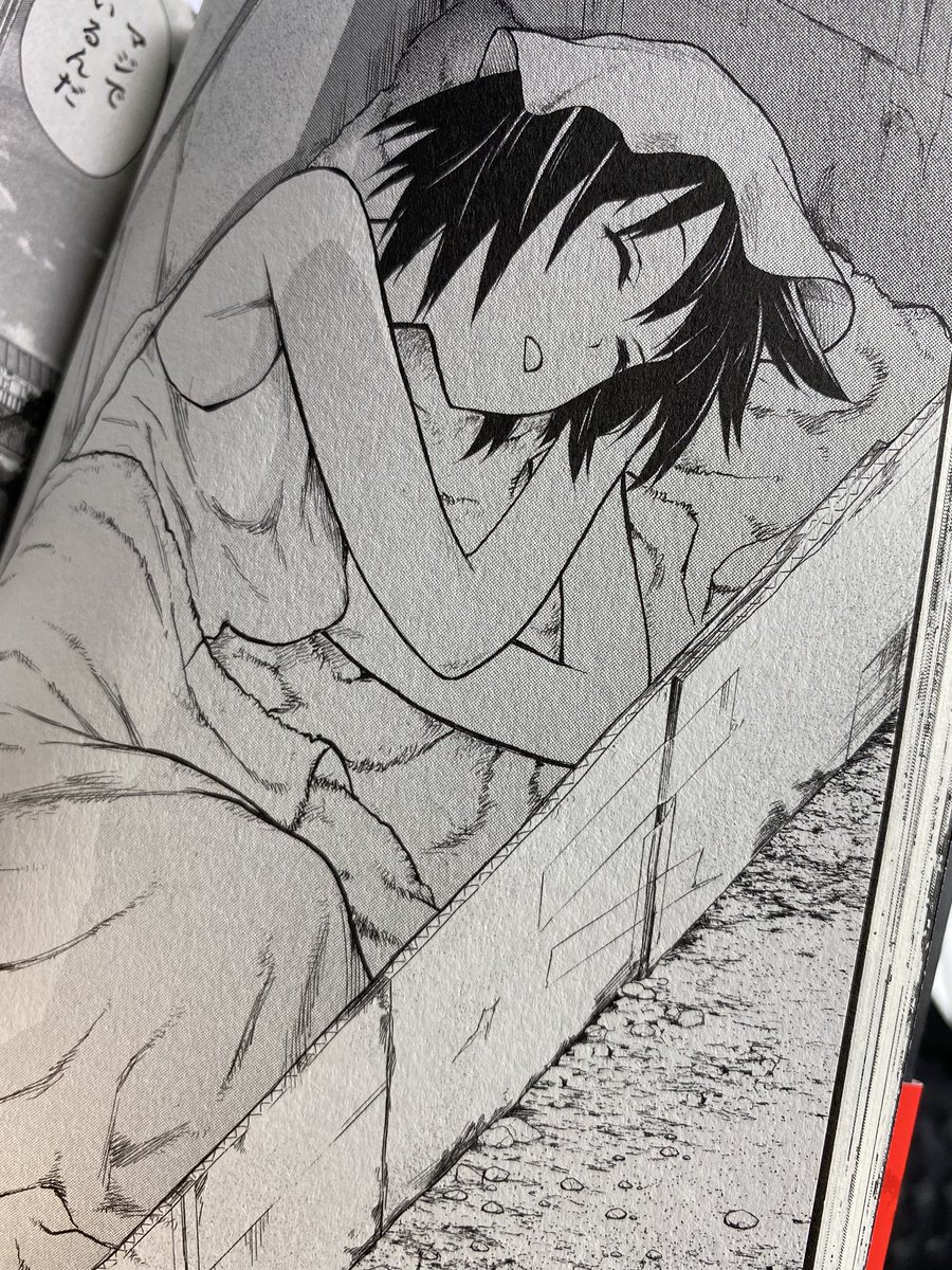 本日は「ブラトデア」第1巻の発売日です。アラクニドは蜘蛛、キャタピラーは芋虫、蝶撫の忍は蝶ときて今回の主役は蜚蠊。軍隊蟻の跋扈する終末世界を逞しく生きる蜚蠊少女、這島ちゆりの物語です。最強の昆虫は何なのか。どうぞよろしくお願いします。ホームレス。