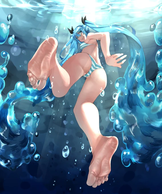 ちょうど夏ミク描き終えたとこなので
#一日一裸足絵
#初音ミクのイラストだけで興味を持ってくれる方へ届け 