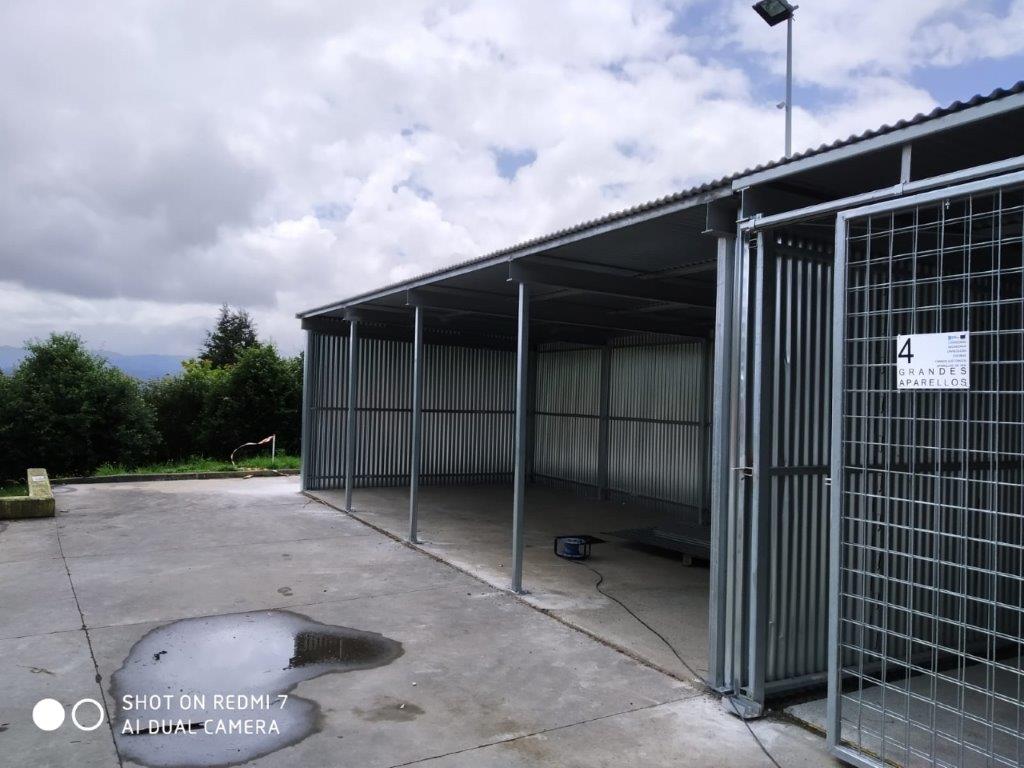PEstraee's tweet photo. Obras realizadas por el @PEstraee en el #ecocentro de #Silleda para mejorar la recepcción y el tratamiento de tus #residuoseléctricos y #residuoselectrónicos #RAEE. 📹🖨💻📱☎📠📺📻📡🔋🔌

#Estraee es un proyecto financiado por @depo_es y @poctep.

#economíacircular #Pontevedra https://t.co/tGSqrXM5I7
