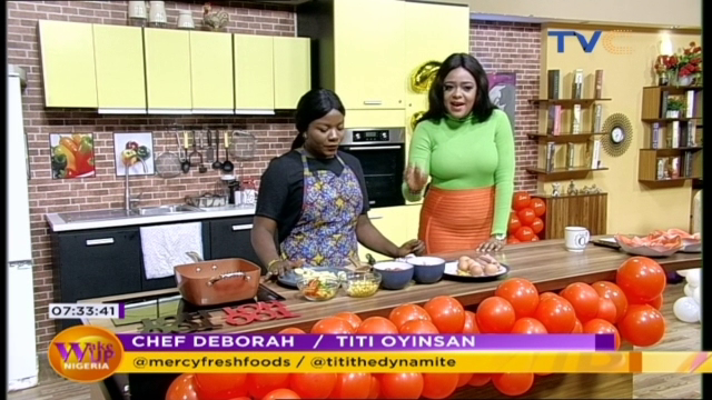 TVCconnect's tweet photo. Hey foodies! ๐ We gat you. Egg and plantain frittata 'bout to be 'downed! ๐ #WakeUpNigeriaOnTVC #breakfast #ChefDeborah https://t.co/jVsGwgjnuM
