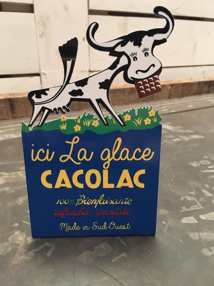 ByUlmann's tweet photo. Voici un parfait exemple de ce que nous sommes capables de faire sur de la #tôleAlu. L'#impressionparsublimation permets aux #couleurs d'être transférées à l'intérieur de la matière.
.
Merci @CacolacOfficiel  pour votre confiance. https://t.co/YXvUy5hs7e