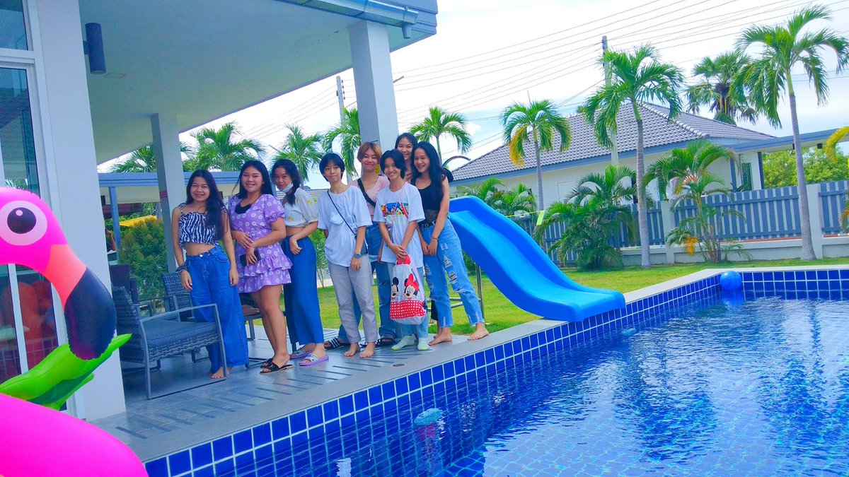CoconutPool's tweet image. 🌴23-25 มิ.ย.63🍉
ยินดีต้อนรับน้องๆทุกคนค่ะ ขอให้มีความสุขในวันพักผ่อนนะคะ ทริปนี้หญิงล้วน🤩#Welcome #Chaam #Thailand #private #poolvilla #amazingthailand #letsrelax🏊‍♂🚴‍♂🤽‍♀🏸🏓🎤🎶