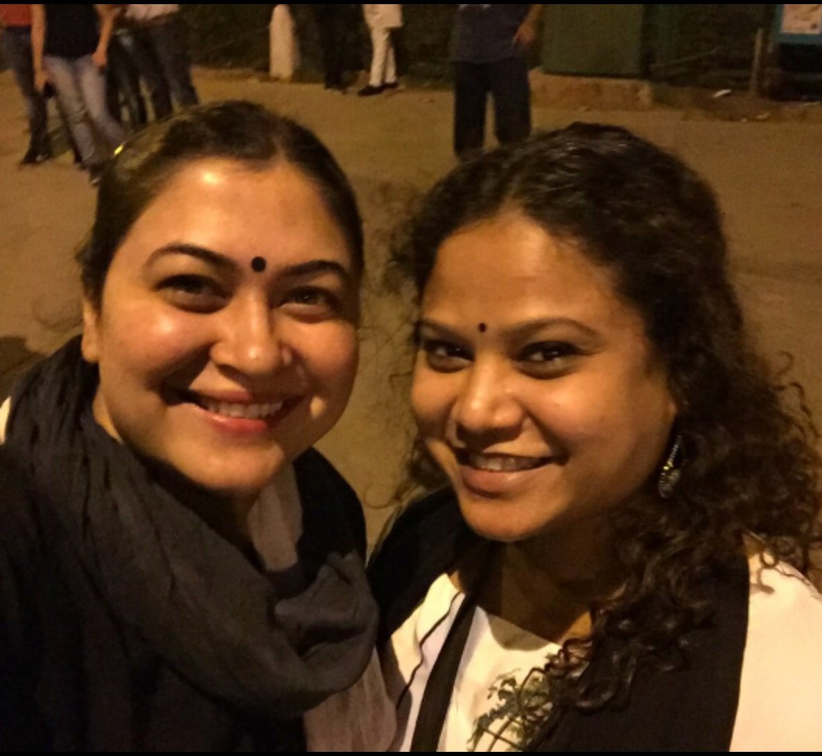 lenijadhav's tweet photo. These two ladies are inspiring us many in @INCIndia . What command on language, clarity of thought and fearless attitude, take a bow @NayakRagini and @SupriyaShrinate looking forward to your debates where you show the rightwingers their place. https://t.co/rq8B4mOY0e