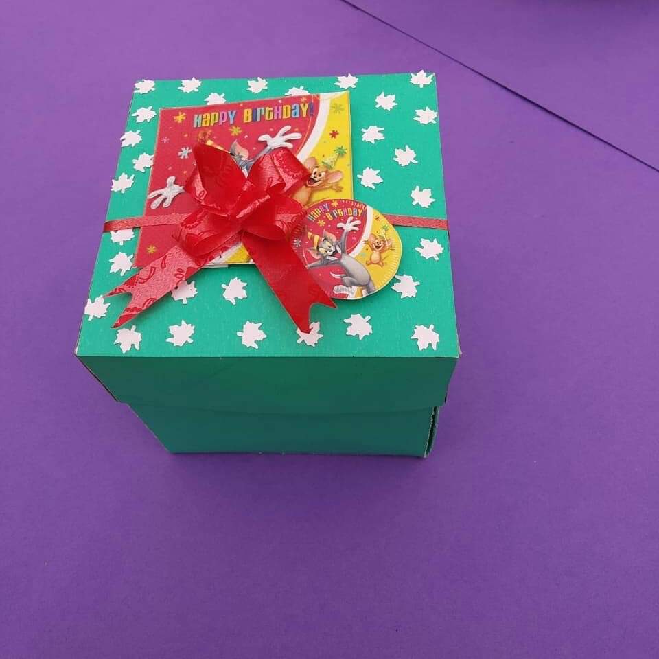 Craftholicgifts's tweet photo. "Good friends are like TOM and JERRY. Sometimes crops keeps them apart, but they always come Together!"
SURPRISE BOX
#surprisebox #baloncustom #surprisedelivery #balonhelium #surprise #surprisedeliverymurah #surpriseboxmurah #balonheliummurah #balonbox #boxsurprise ##papercraf https://t.co/R88kl2tlw2