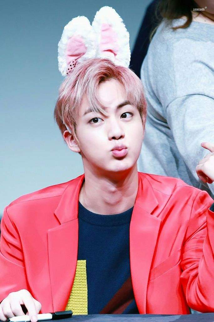 Kim Seokjin + pout pt 2 #MTVHottest Bts  @BTS_twt