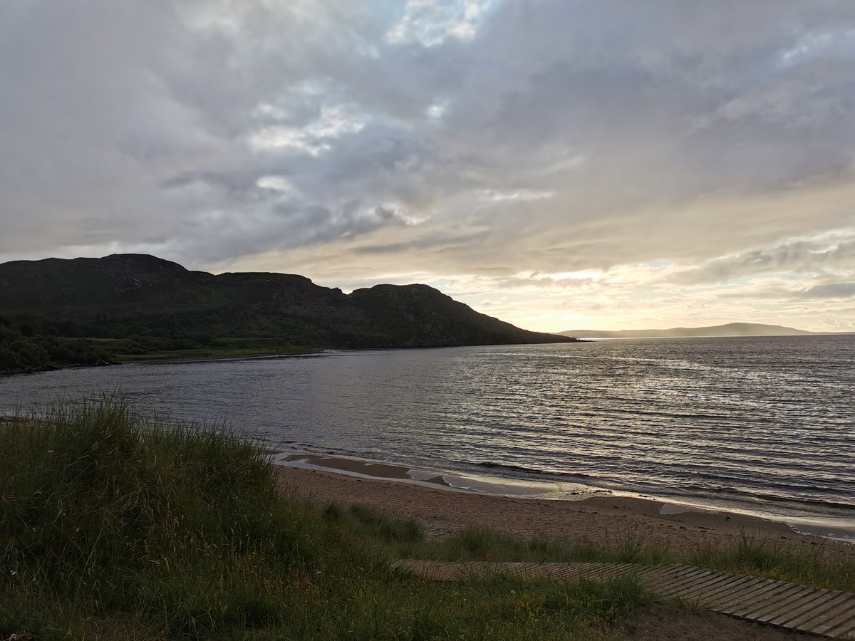DawnInTheNorth's tweet photo. Stage 4 complete - Ullapool to Gairloch, with a stop overnight in Gruinard Bay camping with friends. At 59 miles I felt like this is really stretching my 24kwh range but due to the ups and downs of the route I came into Gairloch with 19% power #EV #roadTrip #NC500 https://t.co/6Nrw4otHGl