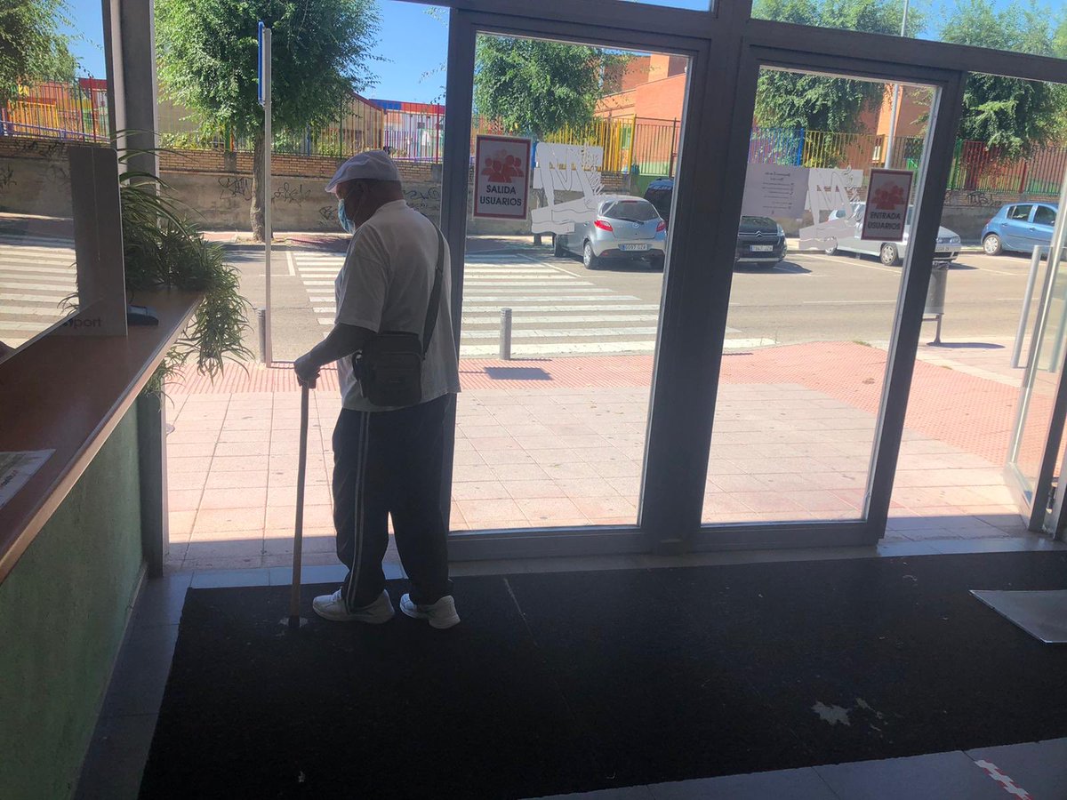 cdfuentedeltoro's tweet photo. Hoy en nuestro 📲Instagram te presentamos a Gabi. Un usuario de tercera edad fiel a nuestro centro
👇👇👇👇👇👇
https://t.co/ByuAb1qYTh
#actividadfisica #salud #terceraedad #tecuidamos #nosimportas #cdelmolar #lidersport https://t.co/4R7FbKOjb7