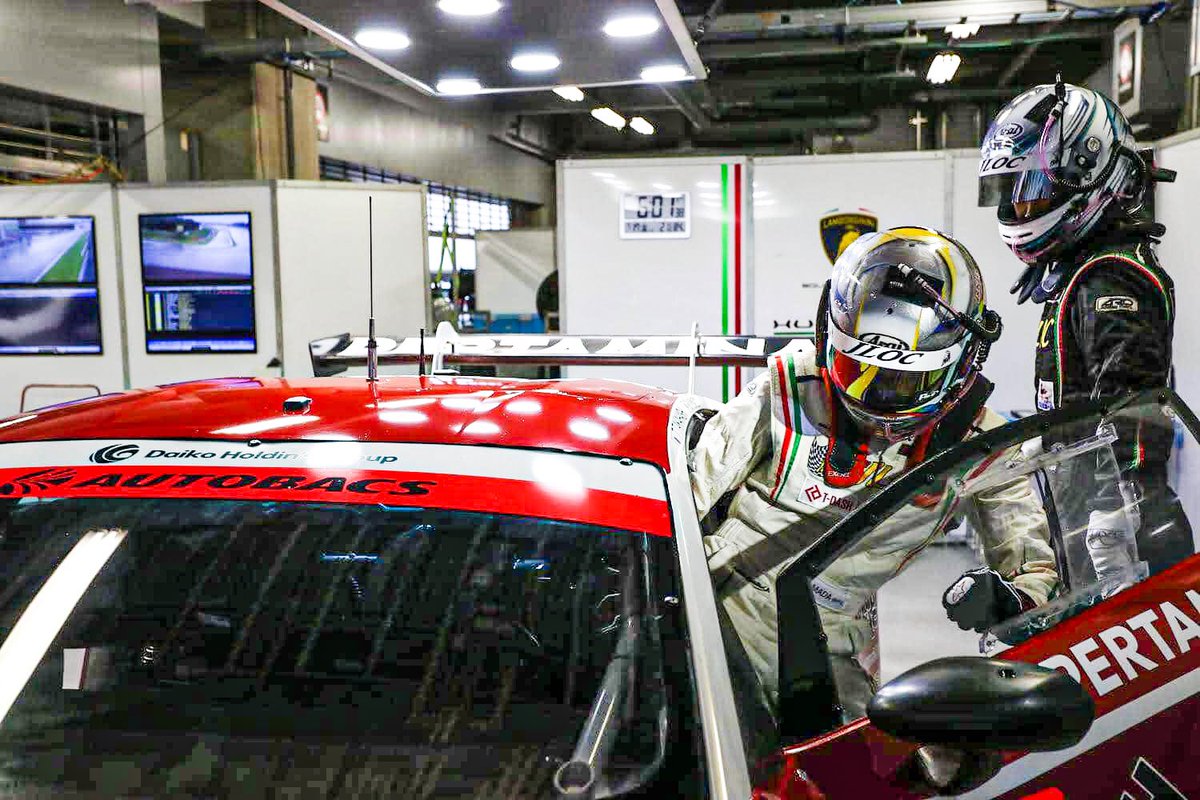 monocolle_shop's tweet photo. SHINNOSUKE YAMADA
Lamborghini HURACAN GT3 DGF
Super GT 300
.
#supergt #gt300 #lamborghini #huracan #gt3 #monocolle #fmvvisor #exgelmotorsport #motorsport #race #fujispeedway #driver #helmet #racingcar https://t.co/bK34CGKkBU