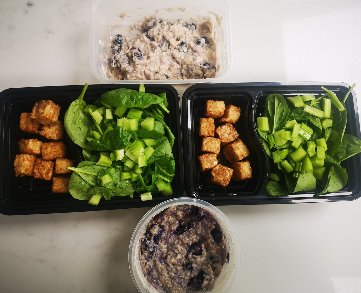 quigley_kirsty's tweet photo. Right the Hob Nob eating rebel has gone. Back on the prep & 3 hour meals. Lord give me strength ... 4 weeks till Birthday Party... Must. Look. Shit. Hot. 💃 #prepprepprep #TuesdayMotivation #pissoffhobnobs #39willbelookingfine 💪✌️💚 https://t.co/e66RkJqpUN