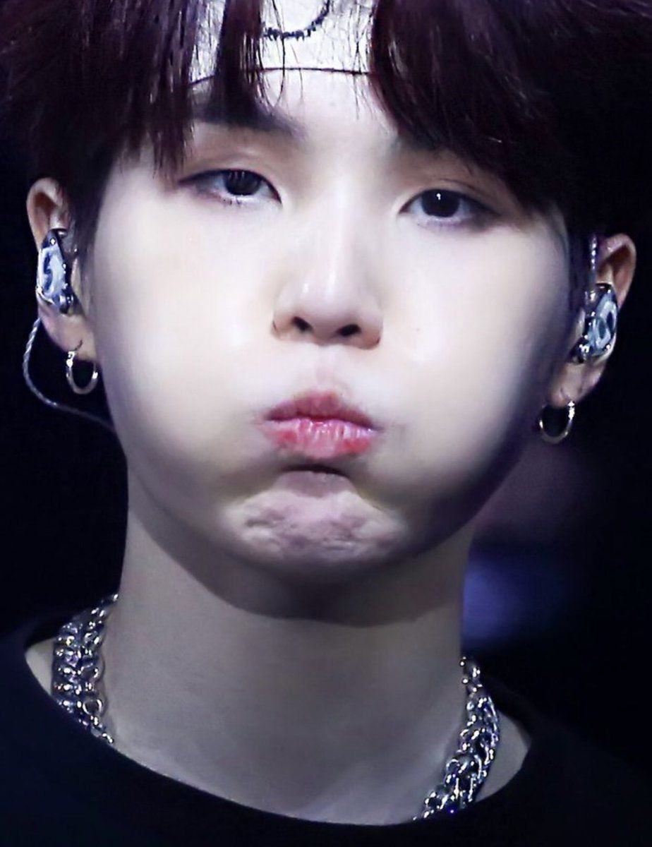 Min Yoongi pt 3  #MTVHottest Bts  @BTS_twt