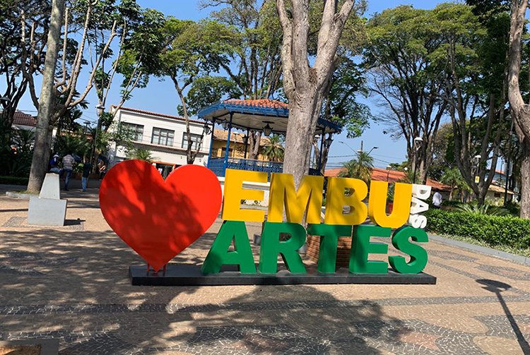 pertodesp's tweet photo. Embu das Artes: O que fazer? https://t.co/oLzPhjPUuB via @wordpressdotcom https://t.co/Bdvj0Knz5y