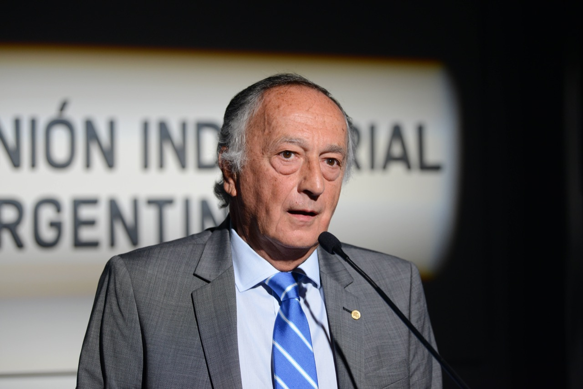 Cronianunciada's tweet photo. #AHORA 📻 Miguel Acevedo (UIA) en #CronicaAnunciada: "Hay industrias que ya volvieron a trabajar en el interior, pero ninguna está llegando al régimen de normalidad"
🔗https://t.co/TOjOQXIuIH https://t.co/IcHx4rc79R
