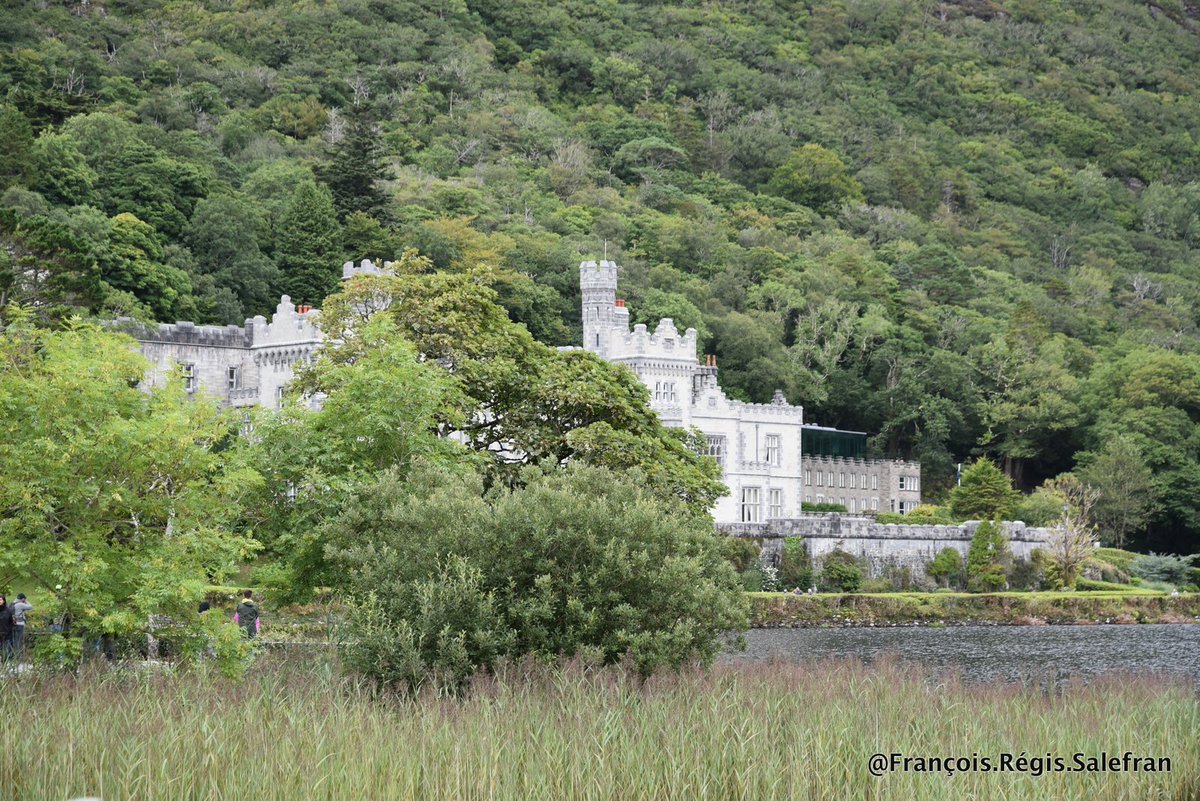 salefran's tweet photo. Souvenir Irlande
Kylemore abbey 
#photography #Photographie #irlande #irlande🇮🇪 #irish #instairish   #instaphotography #instaphotographer #instaphotographie #instadecouverte #kylemore #kylemoreabbey #abbey #abbaye #instavisit @UNDKylemore #instanature #instavoyage https://t.co/D7tatqTnIL