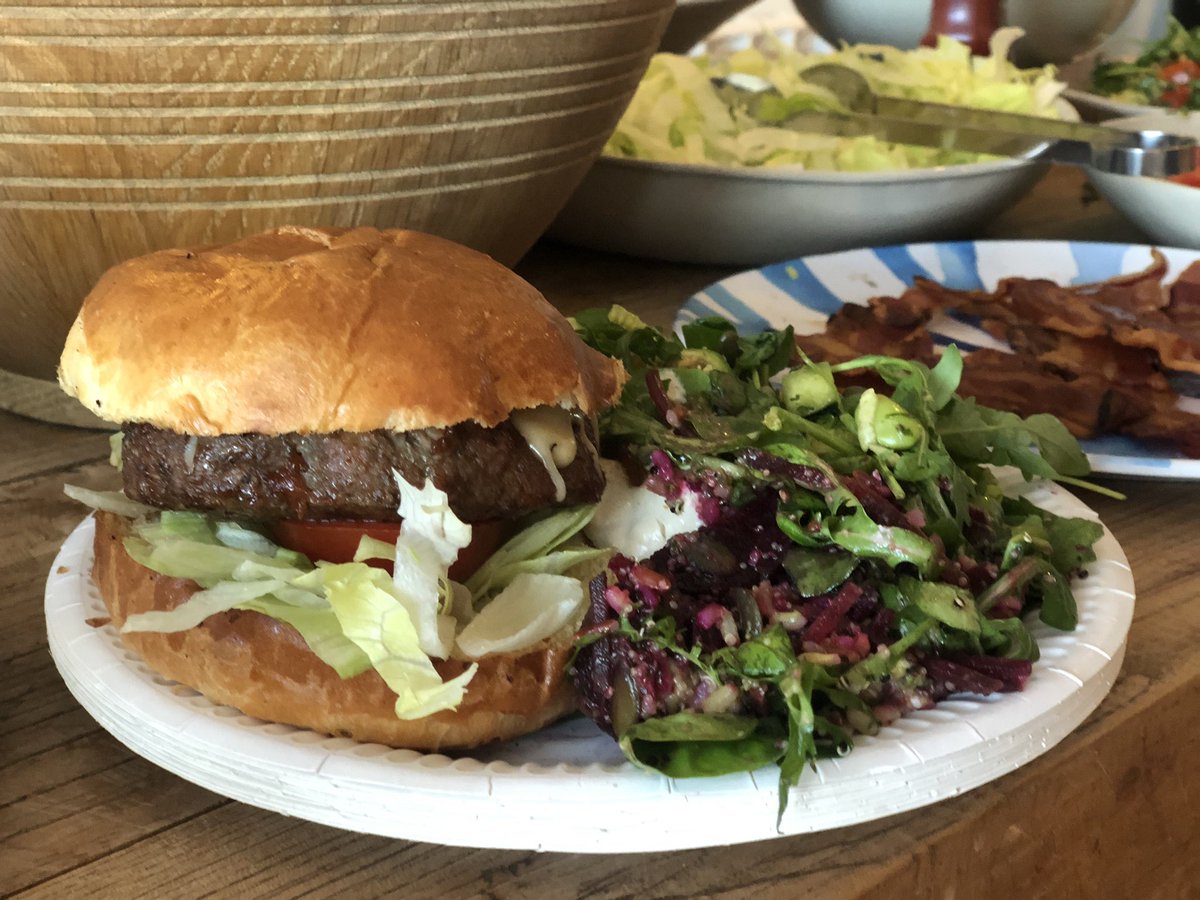 JerseyMedic's tweet photo. @rossandrossgift super fast delivery, really helpful team and awesome addition to our special occasion. If you only do one bbq dish this summer make a habanero and pineapple jam coated seafood kebab, friends are still raving about them! https://t.co/CFe0HqBbqM