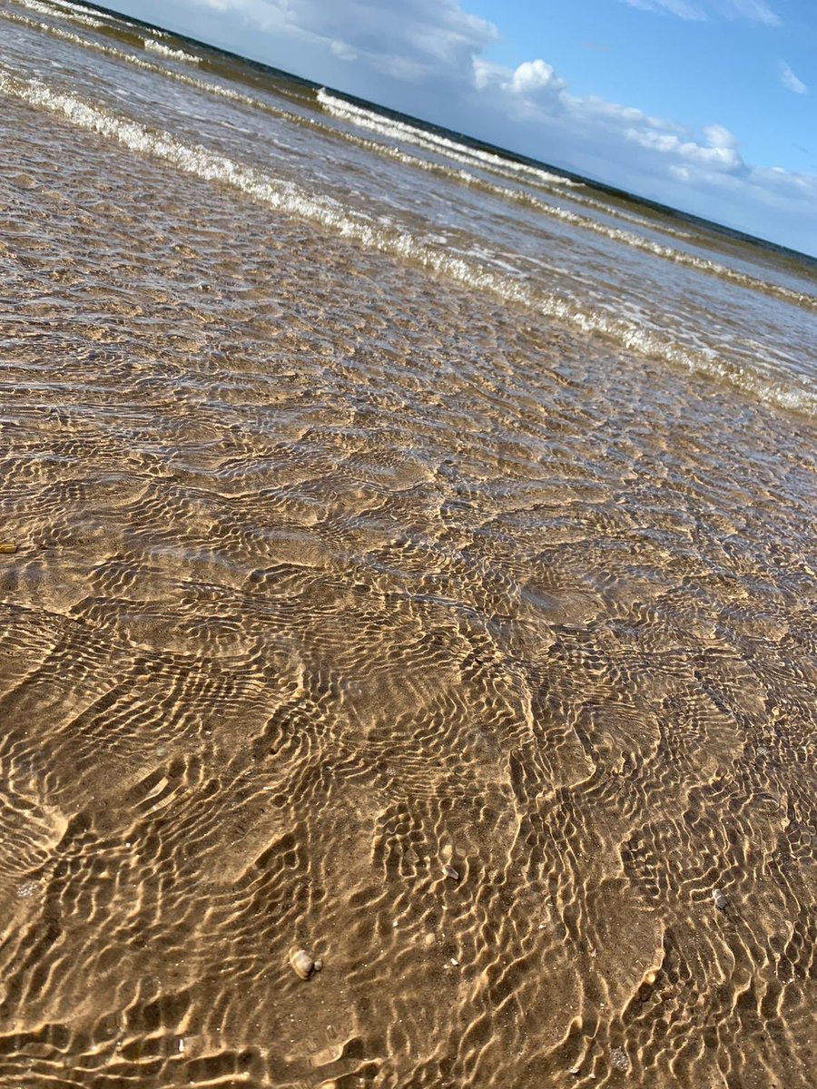 mrward_tech's tweet photo. A weekend spent with some great company exploring the beautiful scenery across Scotland 🥾☀️ definitely worth a second visit (and hopefully less midge bites!) https://t.co/GVRK6gRxKp