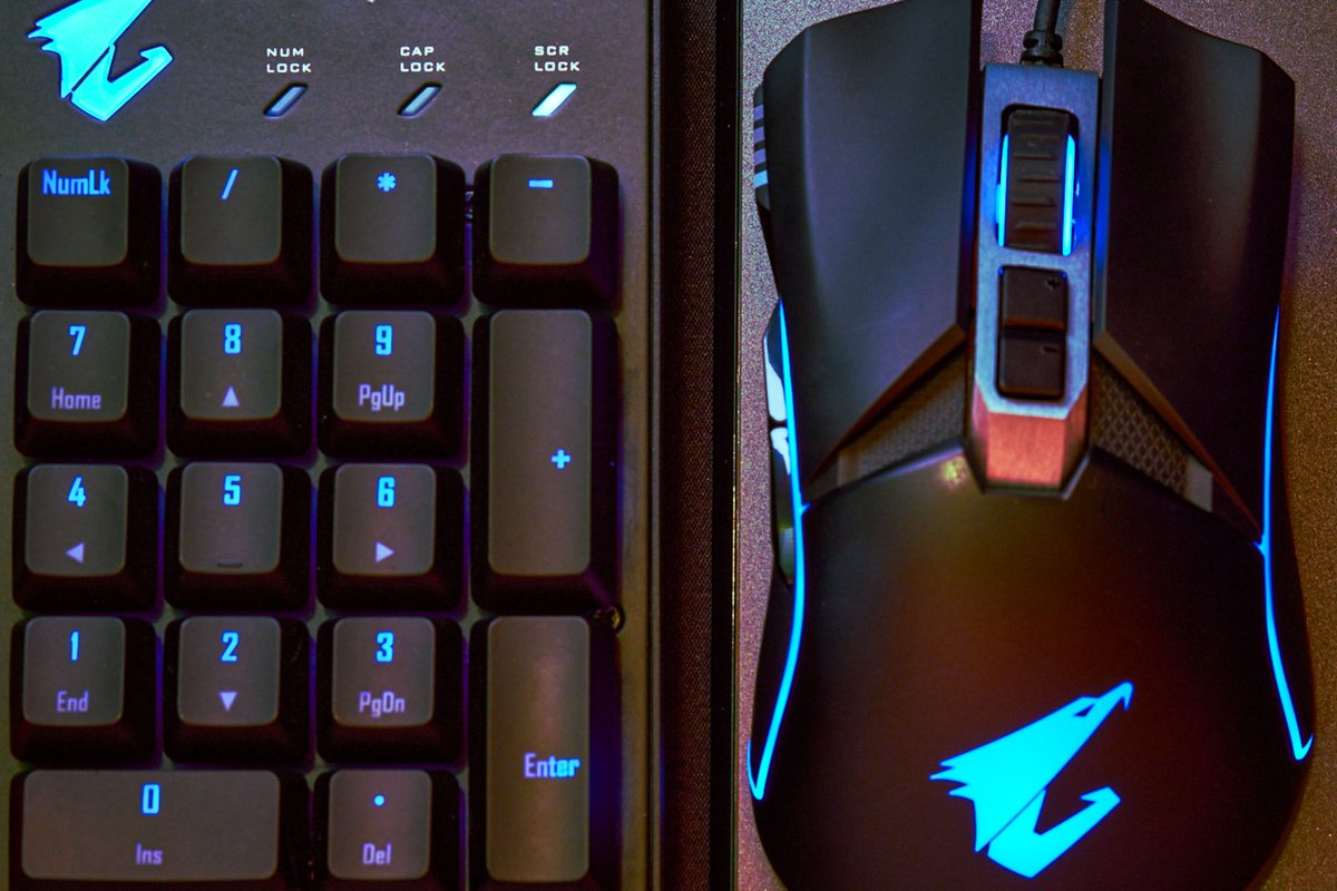 GIGABYTE_DE's tweet photo. NEXT GIGABYTE AORUS GAMING POWER πͺπ
AORUS M5: https://t.co/PHXCiCqcKD
AORUS P7: https://t.co/kM2dY5Fg2o
AORUS K9 Optical: https://t.co/neFZFETKNP
#AORUS #GIGABYTE #TeamUpFightOn #Gamerlife #Mousegaming #PCgaming #gamingpc #pc #Gamingkeyboard #opticalkeyboard #gamingcomputer https://t.co/DLKJAJFWcm